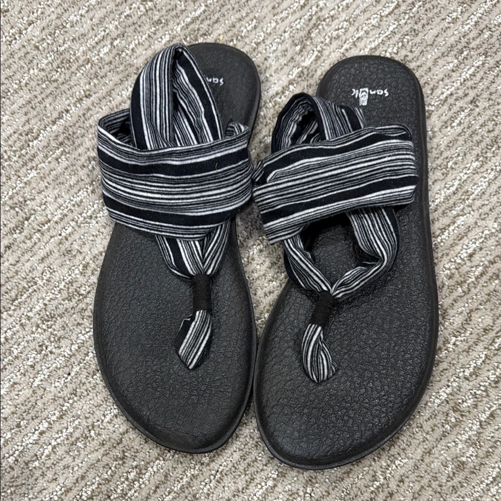 Sanuk Black and White Striped Yoga Sling Sandals